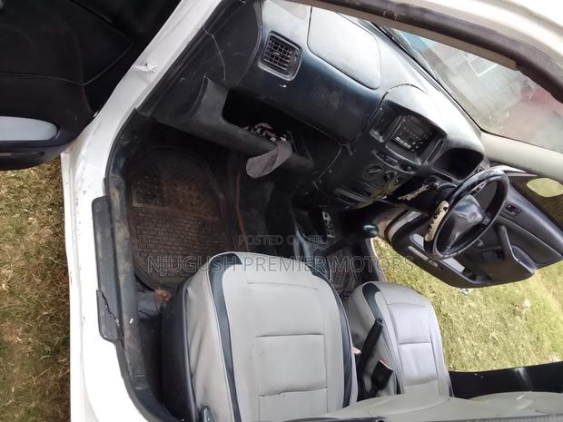 Toyota Probox 2005 White