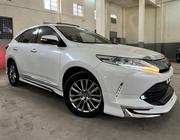 Toyota Harrier 2.0 2020 White for sale