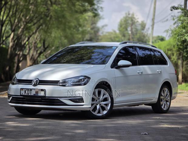 Volkswagen Golf 2018 White