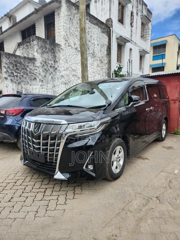 Toyota Alphard 2019 Black
