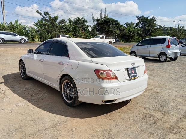 Toyota Mark X 2009 White