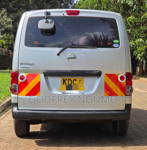 Nissan NV200 2015 Silver
