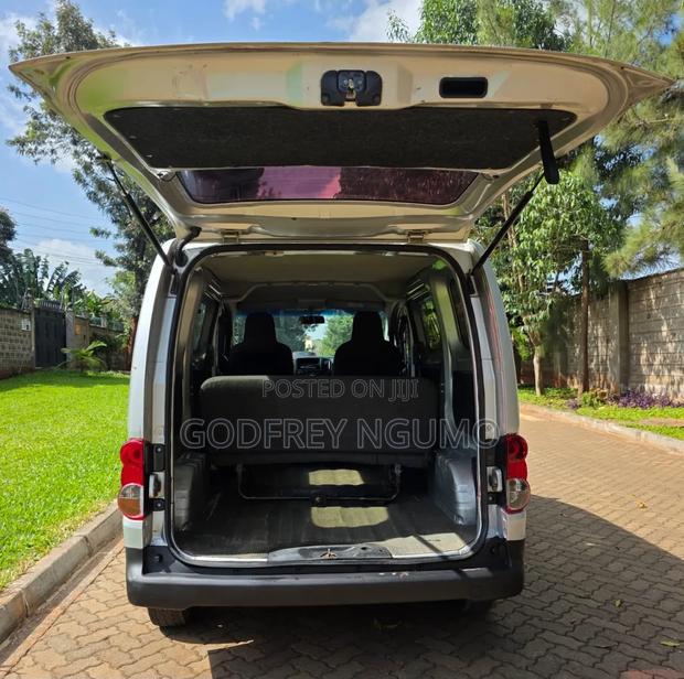 Nissan NV200 2015 Silver