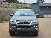 Toyota Fortuner 2.8 D AWD 2019 Gray for sale