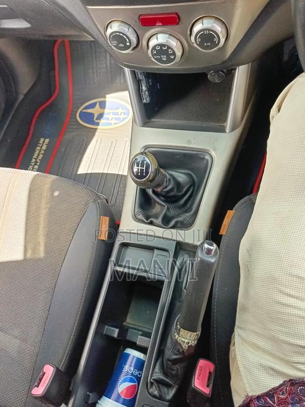 Subaru Forester 2010 Silver