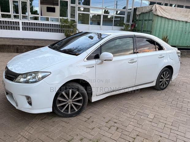 Toyota Sai 2.4 Hybrid FWD 2014 White