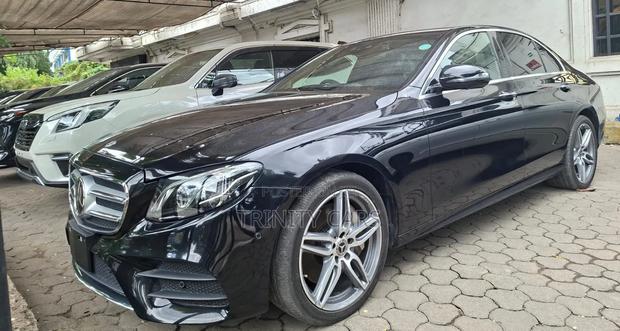 Mercedes-Benz E300 2019 Black