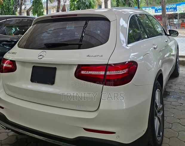 Mercedes-Benz GLC-Class 2019 White