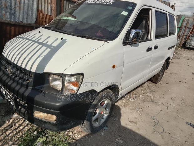Toyota TownAce 2006 White