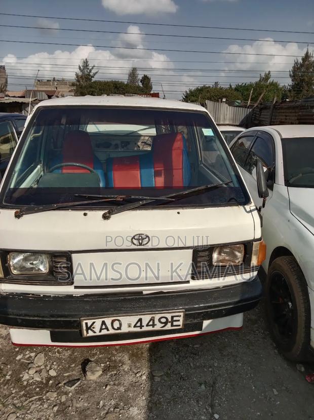 Toyota TownAce 1998 White
