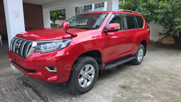 Toyota Land Cruiser Prado 2019 Red