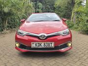Toyota Auris 2015 Red for sale