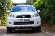 Toyota Rush 2016 Pearl for sale