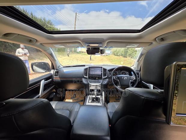 Toyota Land Cruiser Prado 2019 Silver