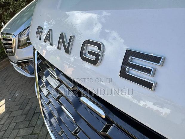 Land Rover Range Rover 2014 White