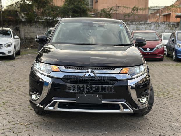 Mitsubishi Outlander 2.4 PHEV AWD 2019 Black