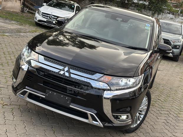 Mitsubishi Outlander 2.4 PHEV AWD 2019 Black