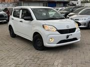 Toyota Passo 1.0 FWD 2018 White for sale