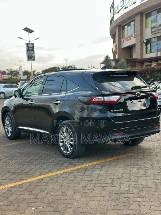 Toyota Harrier 2018 Black