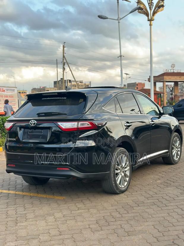 Toyota Harrier 2018 Black