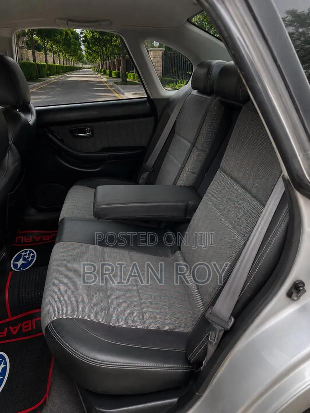 Subaru Legacy 2003 Silver