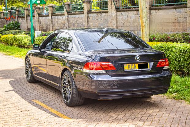 BMW 7 Series 730Li 2009 Blue