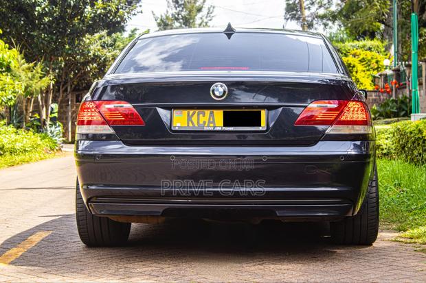BMW 7 Series 730Li 2009 Blue
