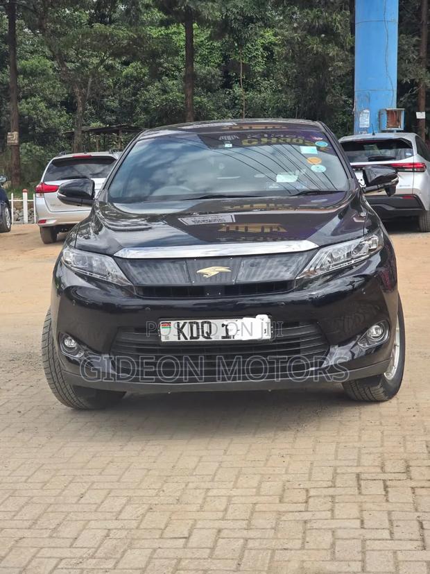 Toyota Harrier 2017 Black