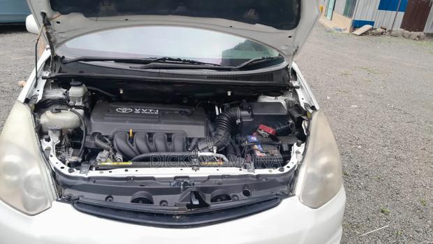 Toyota Wish 2008 White