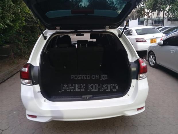 Toyota Corolla Fielder 2018 White