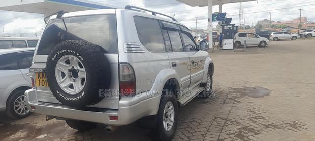 Toyota Land Cruiser 1999 Silver