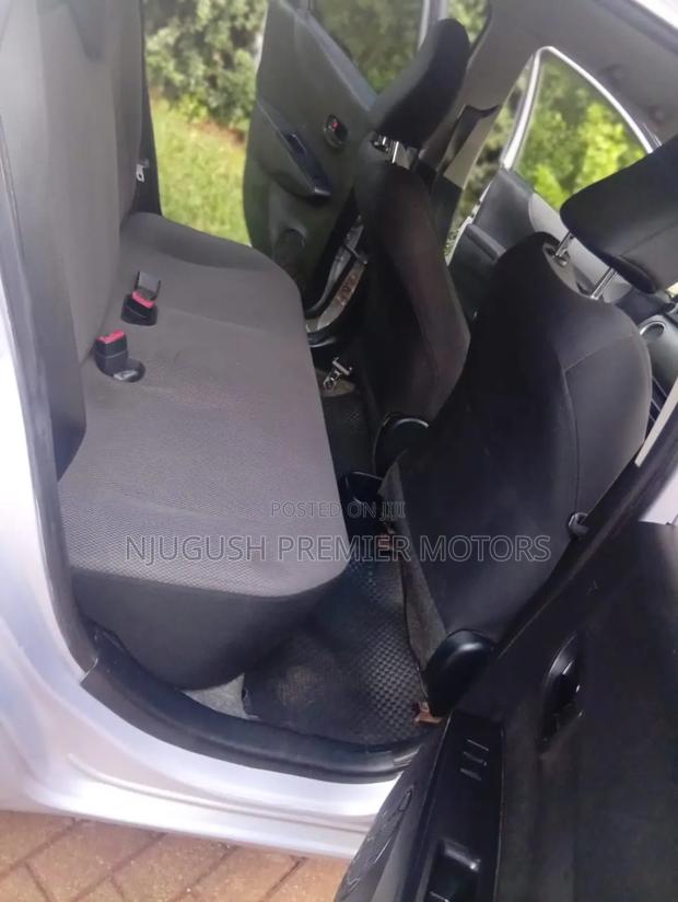 Toyota Vitz 2014 Purple