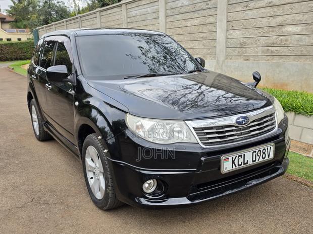 Subaru Forester 2010 Black
