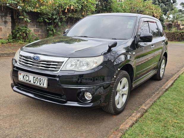Subaru Forester 2010 Black