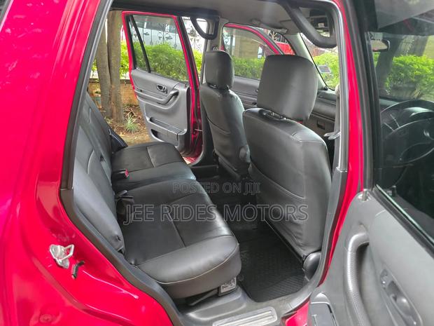Honda CR-V 2000 Red