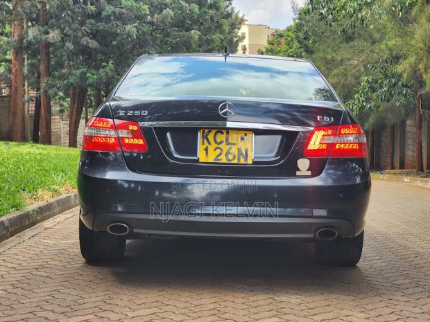 Mercedes-Benz E250 2010 Black