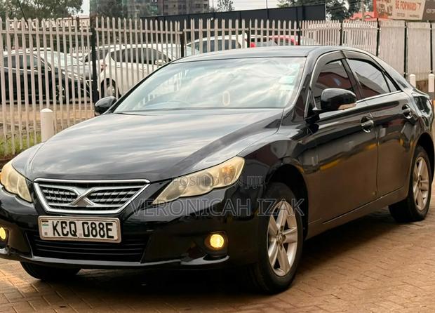 Toyota Mark X 2011 Black