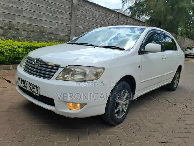 Toyota Corolla 2006 White