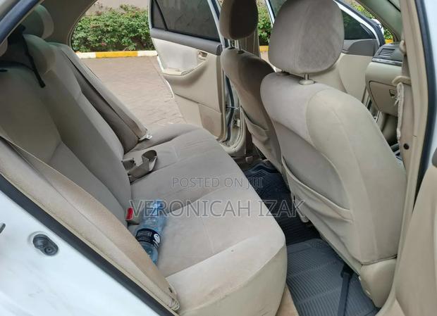 Toyota Corolla 2006 White