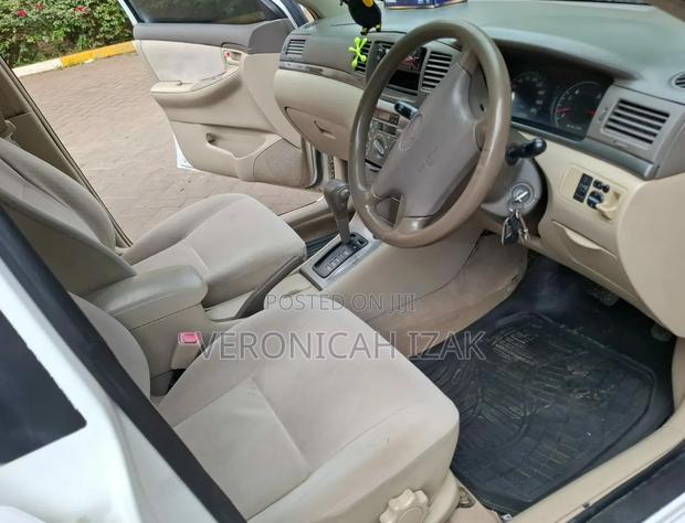 Toyota Corolla 2006 White