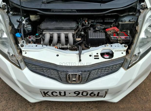 Honda Fit 2012 White