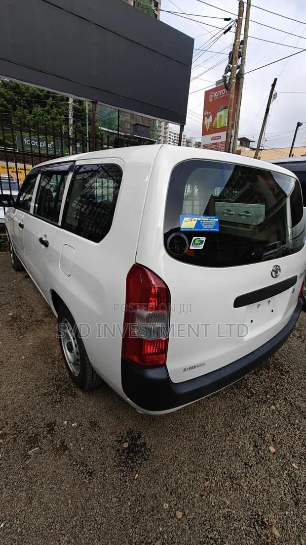 Toyota Probox 2018 White