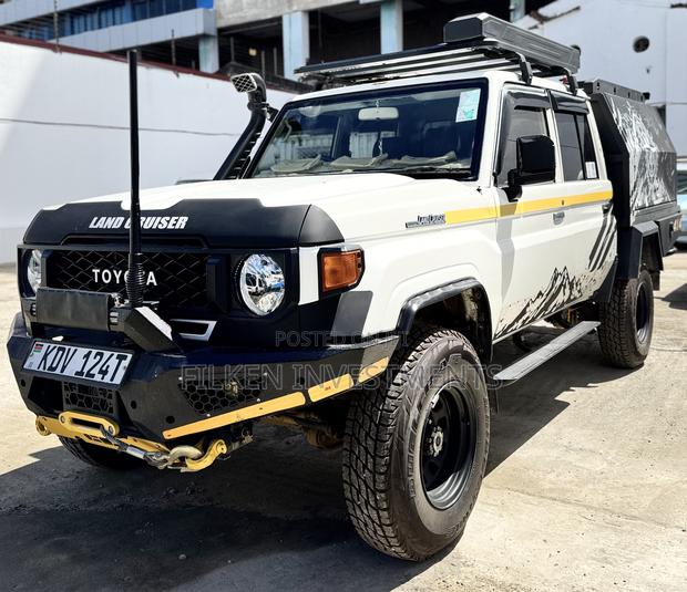 Toyota Land Cruiser 2020 White