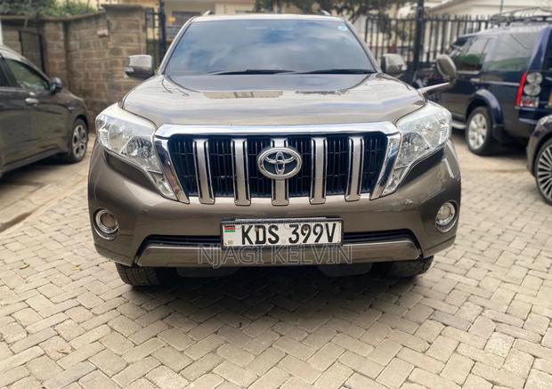 Toyota Land Cruiser Prado 2.7 2017 Brown