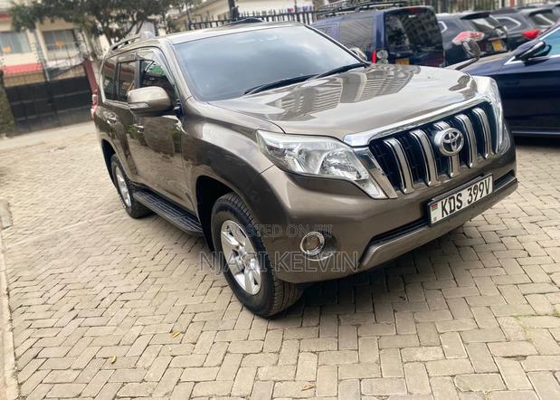 Toyota Land Cruiser Prado 2.7 2017 Brown