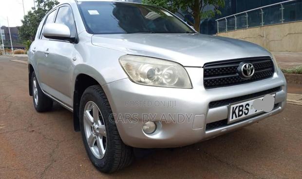 Toyota RAV4 2.0 4x4 2007 Silver