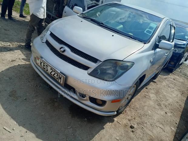 Toyota IST 2007 Silver