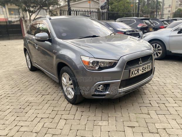 Mitsubishi RVR 2.0 2012 Gray