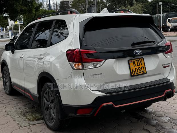 Subaru Forester Sport AWD 2019 White