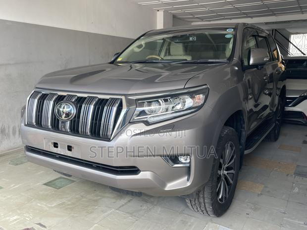 Toyota Land Cruiser Prado 2.8 2021 Brown
